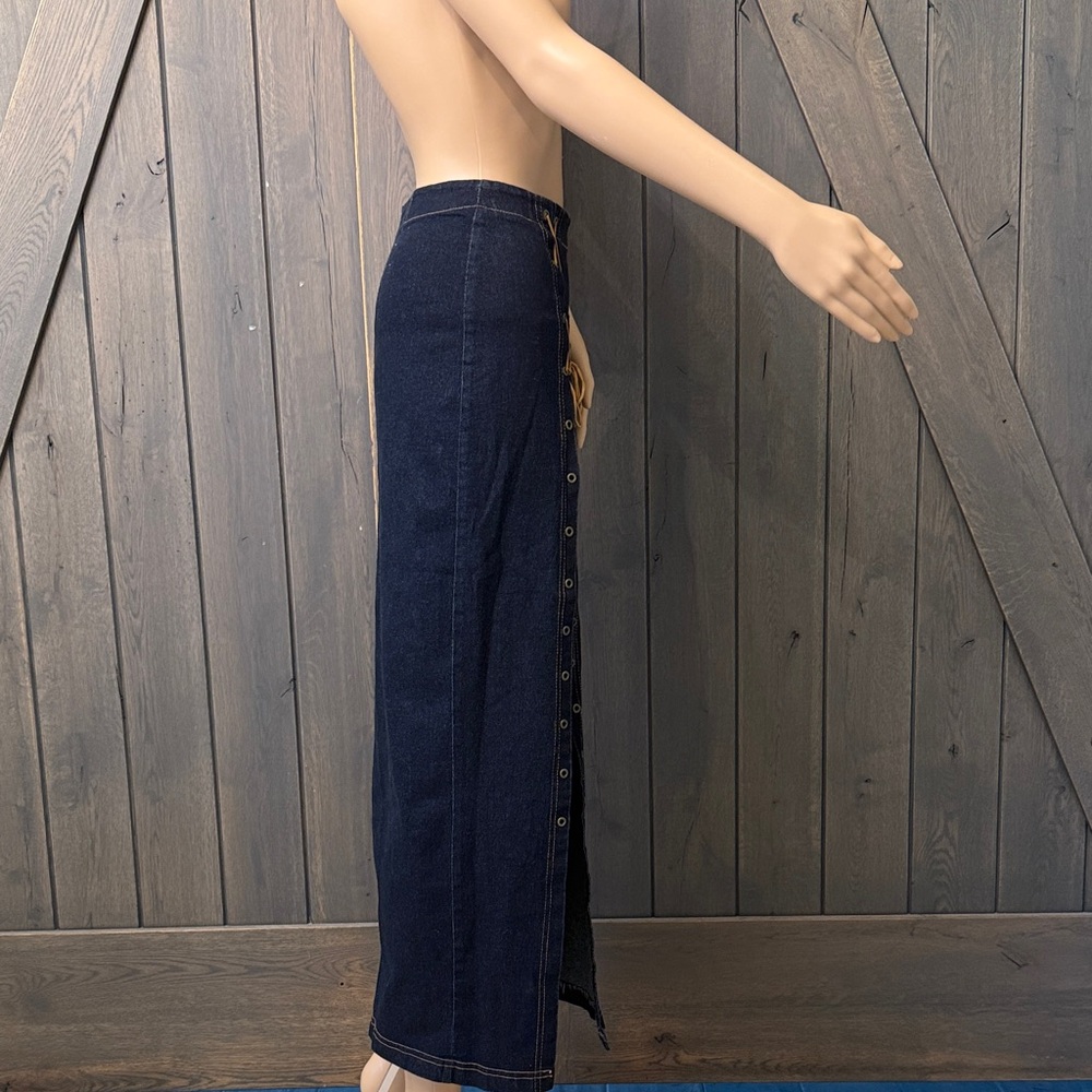 2 Piece Vintage Stretch Denim Maxi Skirt with High Slit Lace-Up Detail - Picture 3 of 9